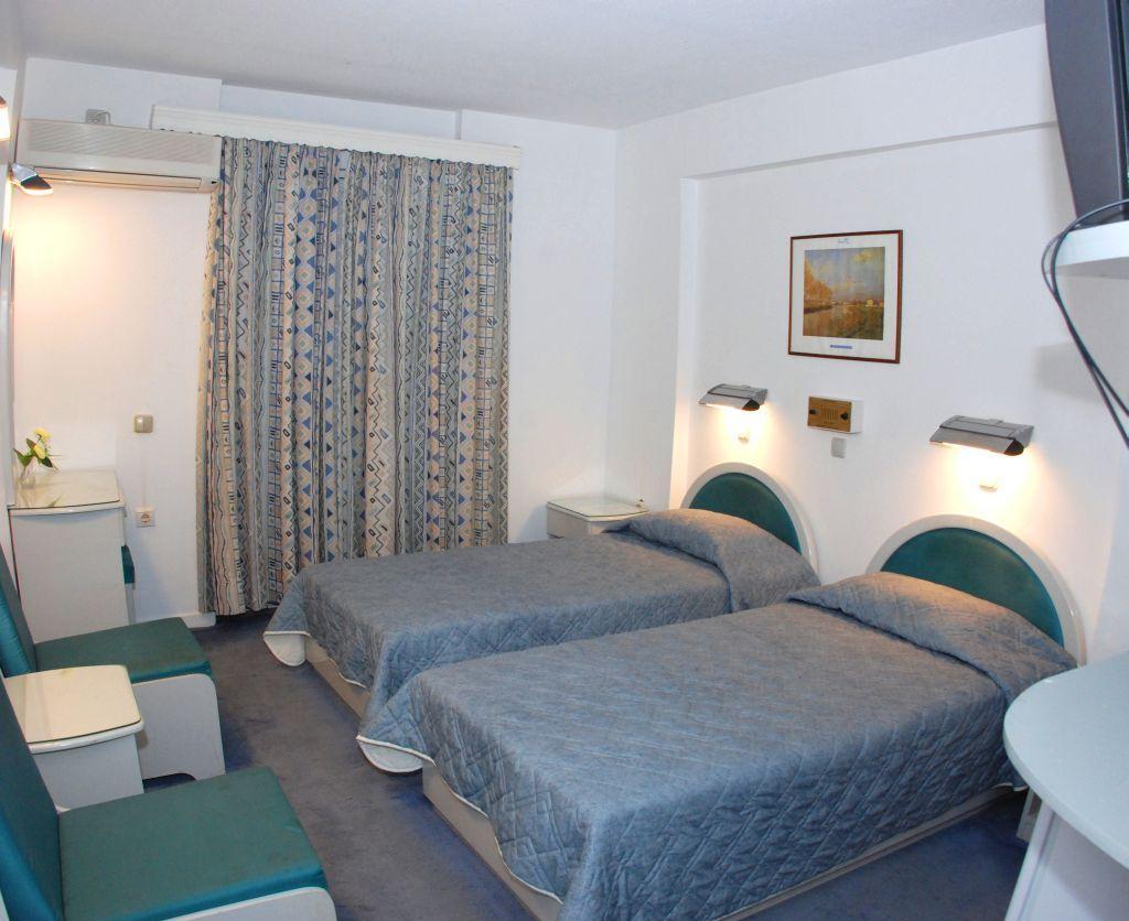 Astoria Hotel Khartáta Eksteriør bilde